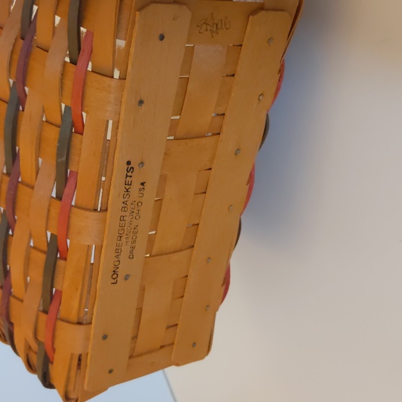 Vintage Longaberger Easter Basket and Protector 1996 - Picture 7 of 8